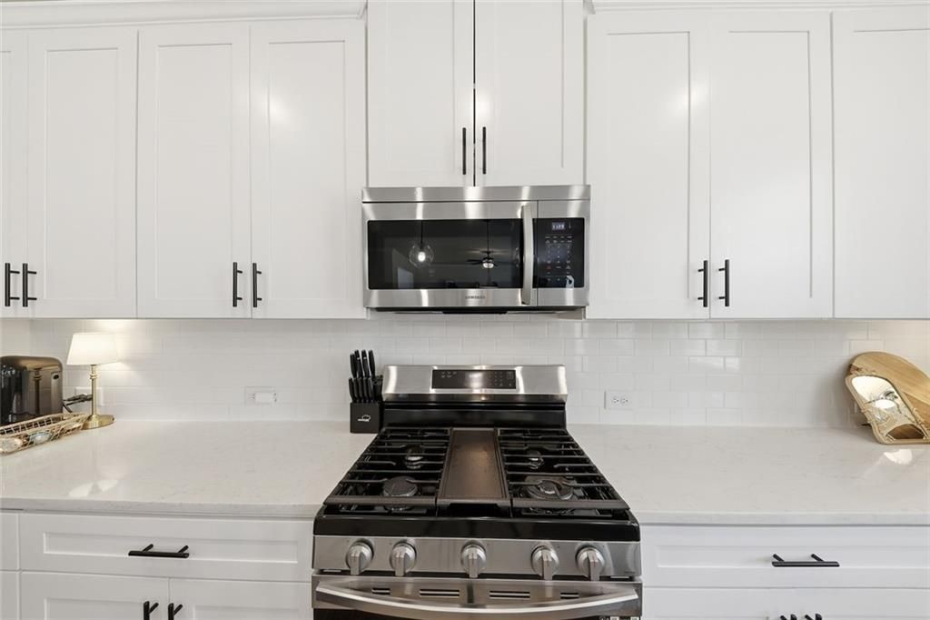 Image 20 of property listing at 4125 Golden Knoll Road, Cumming, GA 30028