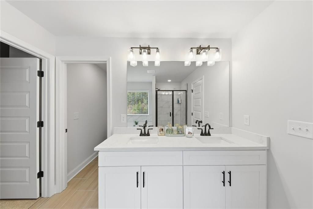 Image 35 of property listing at 4125 Golden Knoll Road, Cumming, GA 30028