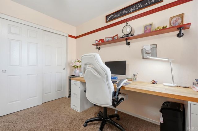 1431 W Ambassador Way, Hanford, CA 93230