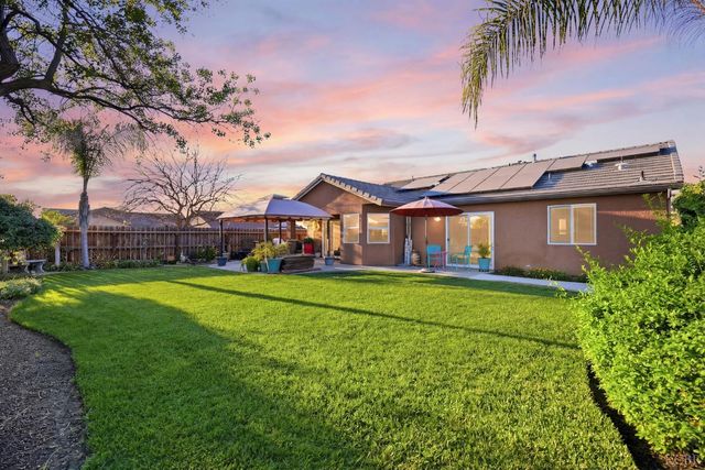 1431 W Ambassador Way, Hanford, CA 93230