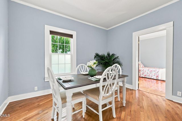 300 Jones Avenue, Hillsborough, NC 27278