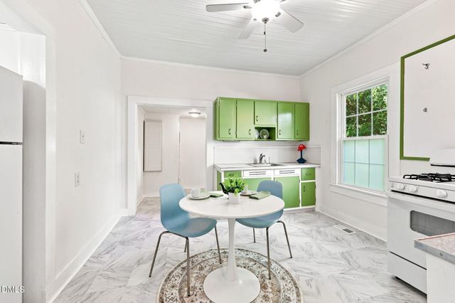 300 Jones Avenue, Hillsborough, NC 27278