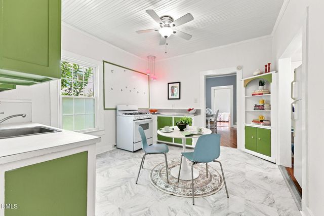 300 Jones Avenue, Hillsborough, NC 27278