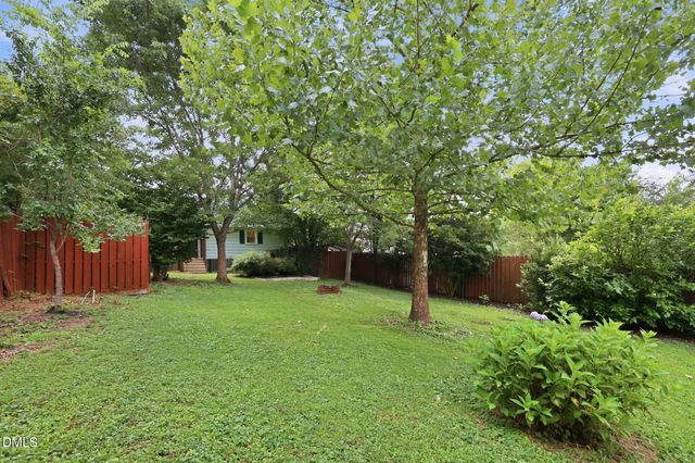 300 Jones Avenue, Hillsborough, NC 27278