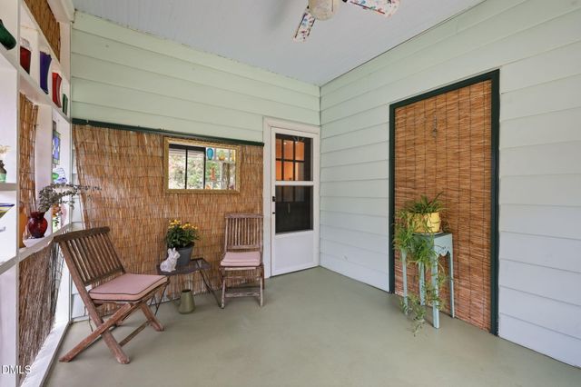 300 Jones Avenue, Hillsborough, NC 27278