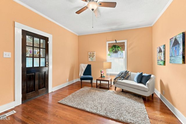 300 Jones Avenue, Hillsborough, NC 27278