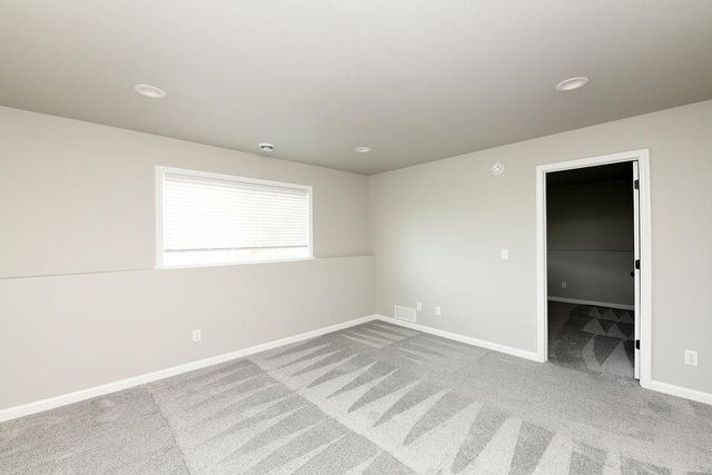 6314 82nd Avenue S, Horace, ND 58047