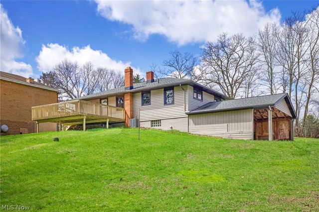 4385 Rex Lake Drive, New Franklin, OH 44319