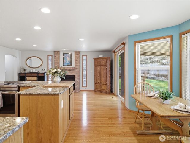 13912 108th Avenue Ct E, Puyallup, WA 98374