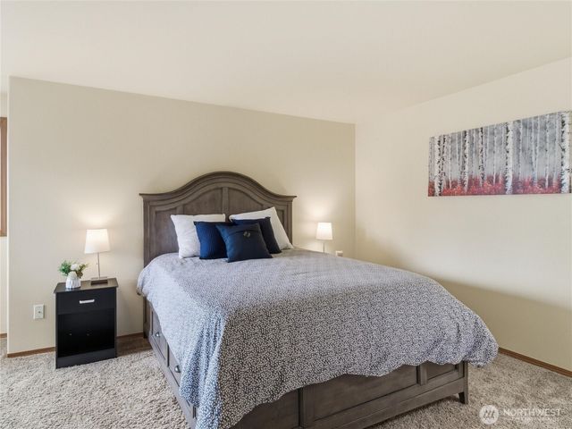 13912 108th Avenue Ct E, Puyallup, WA 98374