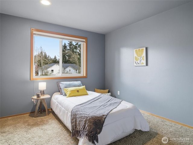 13912 108th Avenue Ct E, Puyallup, WA 98374