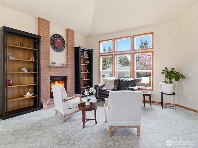 13912 108th Avenue Ct E, Puyallup, WA 98374