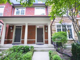4243 Linden Tree Lane, Glenview, IL 60026
