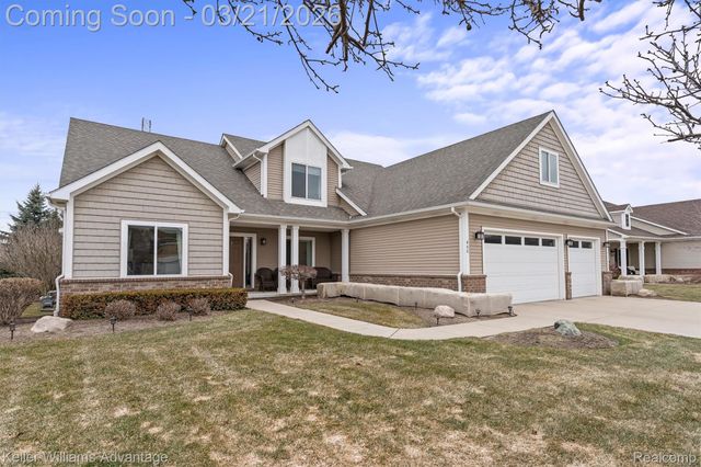 400 Whitewater Street, Milford Village, MI 48381