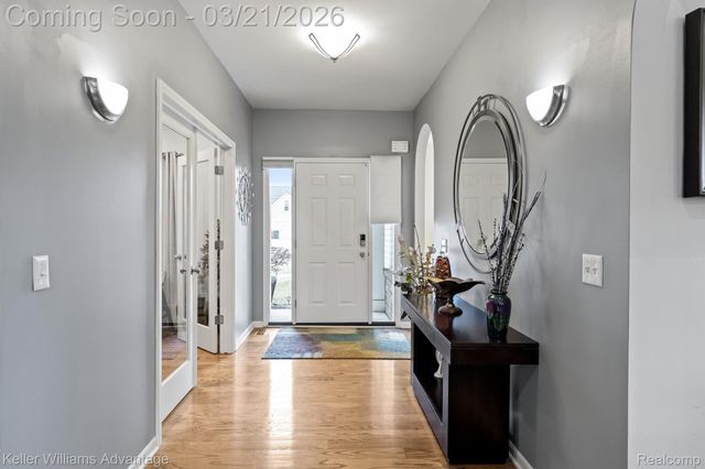 400 Whitewater Street, Milford Village, MI 48381