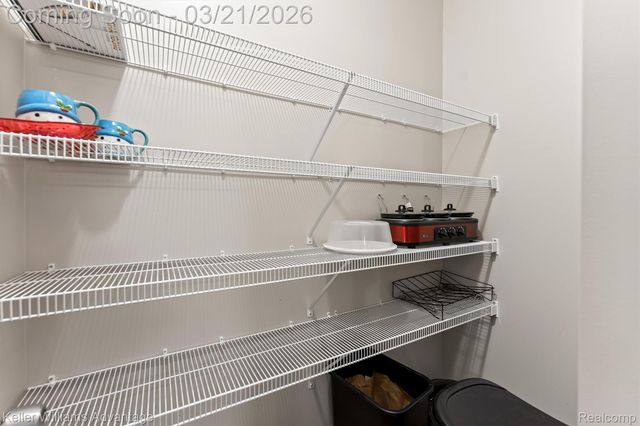 400 Whitewater Street, Milford Village, MI 48381