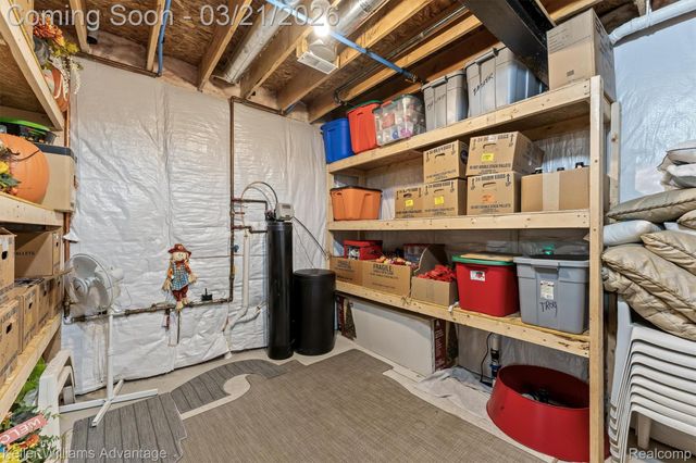 400 Whitewater Street, Milford Village, MI 48381