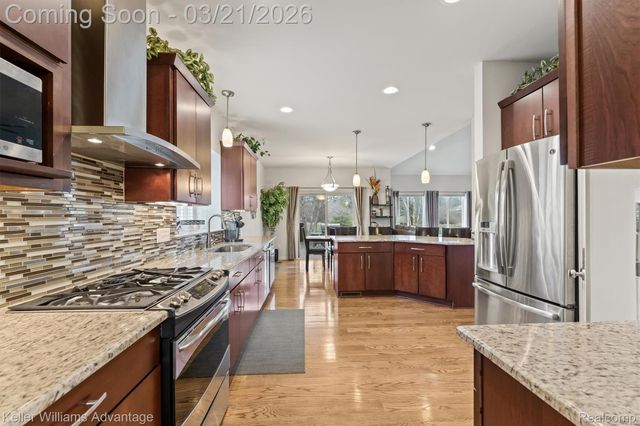 400 Whitewater Street, Milford Village, MI 48381