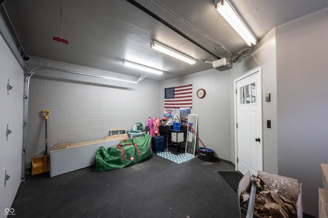 7944 W 1000 S, Fortville, IN 46040