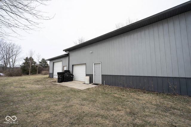 7944 W 1000 S, Fortville, IN 46040