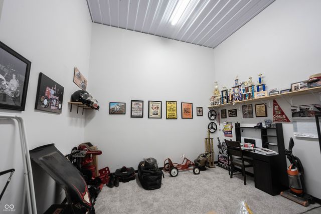 7944 W 1000 S, Fortville, IN 46040