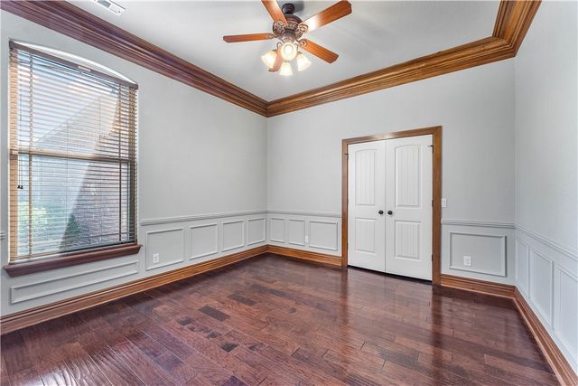 3657 N Lalique Lane, Fayetteville, AR 72704