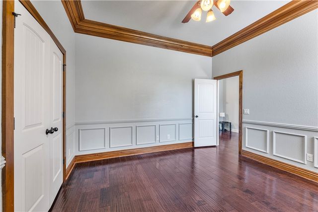 3657 N Lalique Lane, Fayetteville, AR 72704