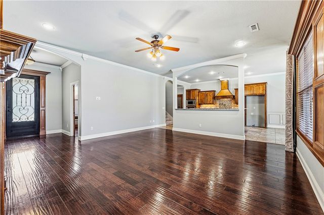 3657 N Lalique Lane, Fayetteville, AR 72704