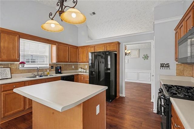 240 Valley Brook Drive, Covington, GA 30016