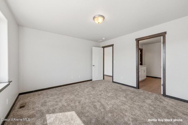 11834 N ENTWISTLE WAY, Rathdrum, ID 83858