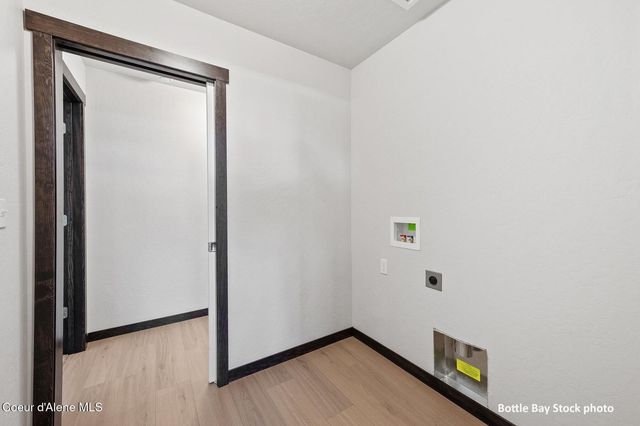 11834 N ENTWISTLE WAY, Rathdrum, ID 83858