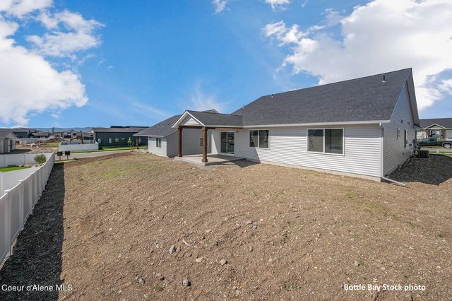 11834 N ENTWISTLE WAY, Rathdrum, ID 83858