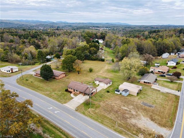 3028 Sparta Road, North Wilkesboro, NC 28659