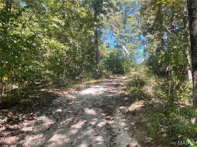 23 Plantation Oaks Lane, O'fallon, MO 63366