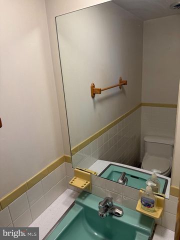 190 DARR AVE, Carlisle, PA 17013