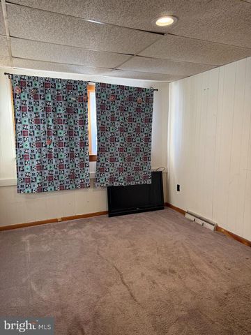 190 DARR AVE, Carlisle, PA 17013