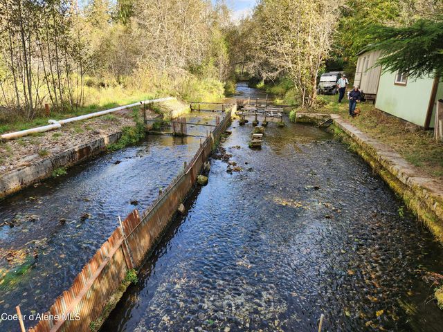 57 & 59 W Dolly Varden Ave, Bayview, ID 83803