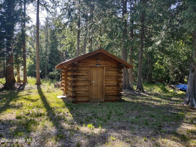 57 & 59 W Dolly Varden Ave, Bayview, ID 83803