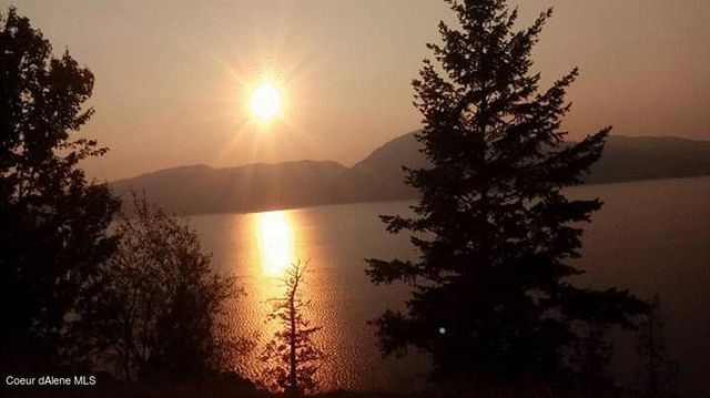 57 & 59 W Dolly Varden Ave, Bayview, ID 83803