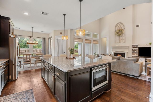 2307 Orchard Way, Missouri City, TX 77459