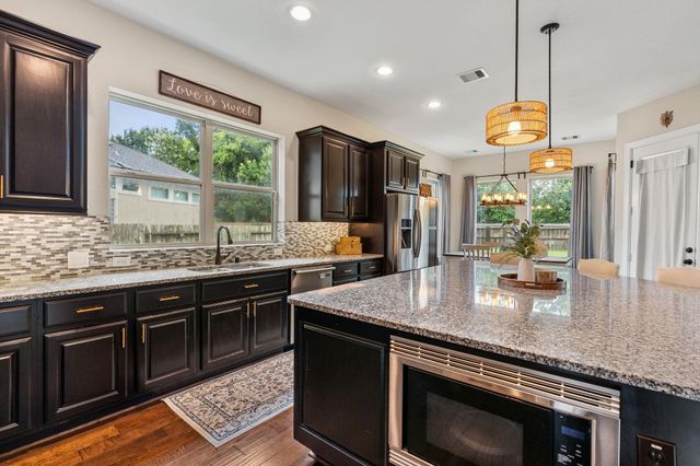 2307 Orchard Way, Missouri City, TX 77459