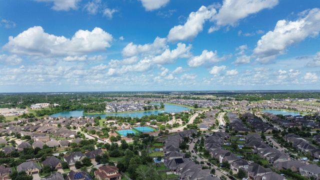 2307 Orchard Way, Missouri City, TX 77459