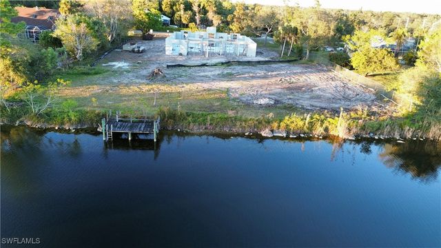 3241 German Woods Ct, Naples, FL 34116