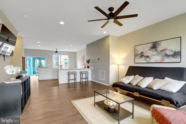 8374 SALLYPORT ST, Lorton, VA 22079