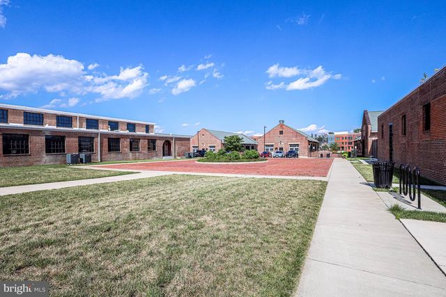 8374 SALLYPORT ST, Lorton, VA 22079