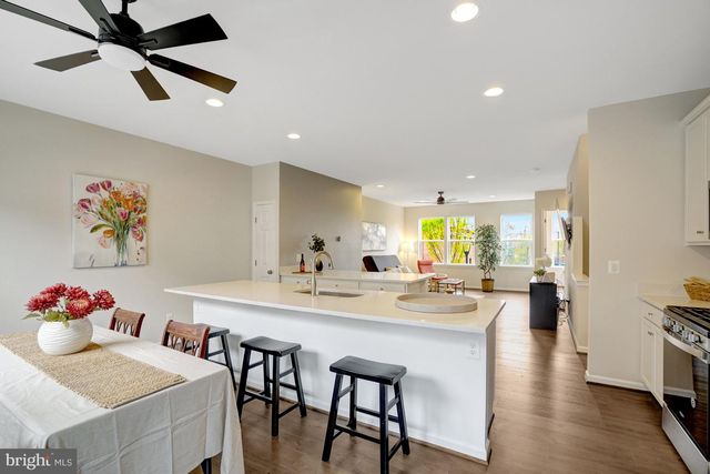8374 SALLYPORT ST, Lorton, VA 22079