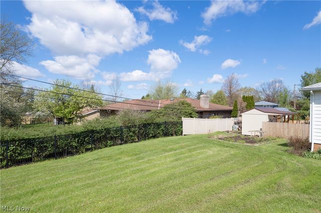 9298 York Road, North Royalton, OH 44133