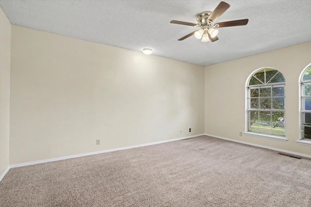 10107 E 29th Street, Tulsa, OK 74129