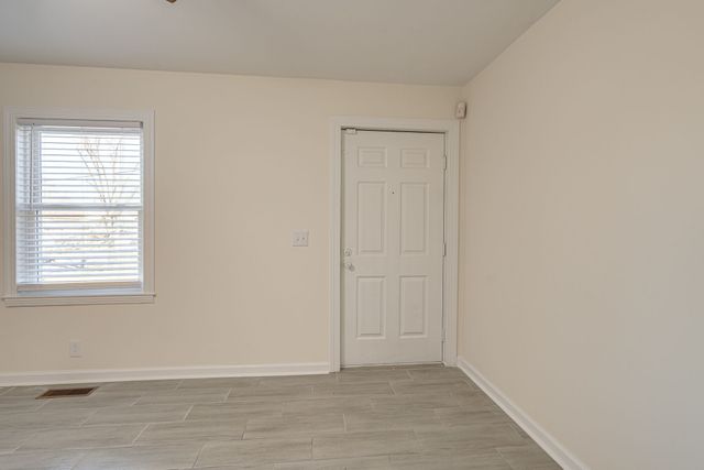 501 Cedarmont Dr, Antioch, TN 37013