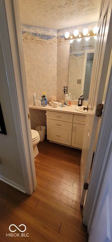 23 Turnberry Circle, Greenwood, IN 46143